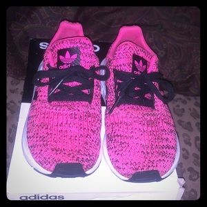 *Adidas Swift Run Sneaker Pink/Black Colorway*